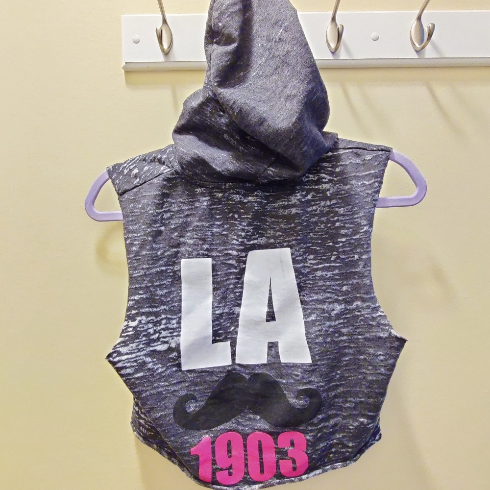 Derek Heart cropped vest hoodie